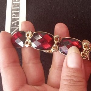 Bracelet red